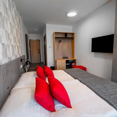 Hotel Urban Ring 4*